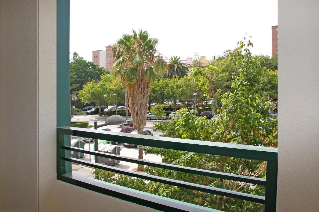 Apartamentos Las Ciencias F บาเลนเซีย ภายนอก รูปภาพ